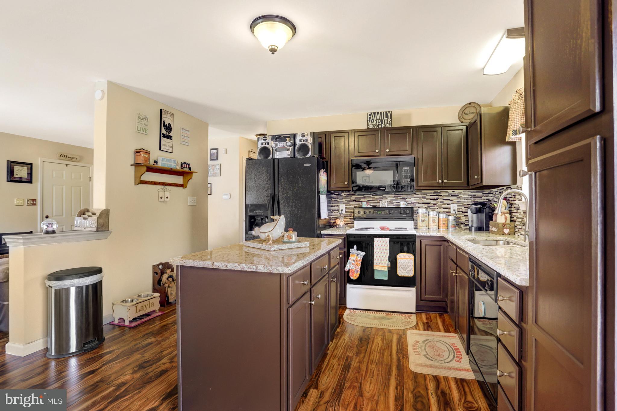 5 Coventry Cross Road Mount Wolf, PA 17347 - Photo 12 of 40 Gallery Image 12