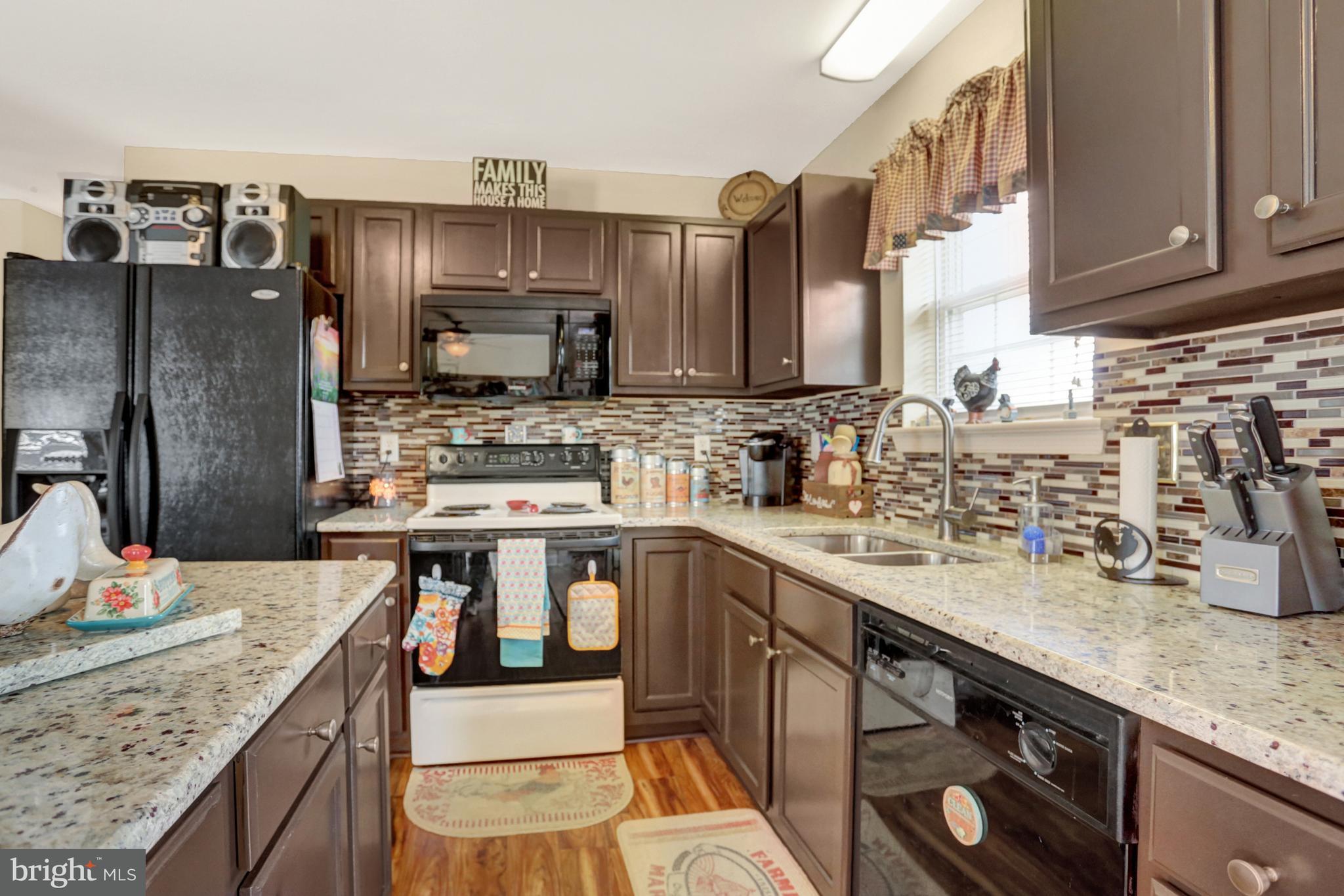 5 Coventry Cross Road Mount Wolf, PA 17347 - Photo 14 of 40 Gallery Image 14
