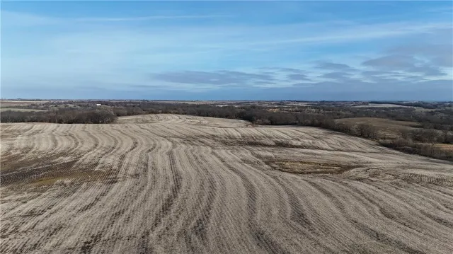 $720,000 | 445 Street, King City, MO 64463