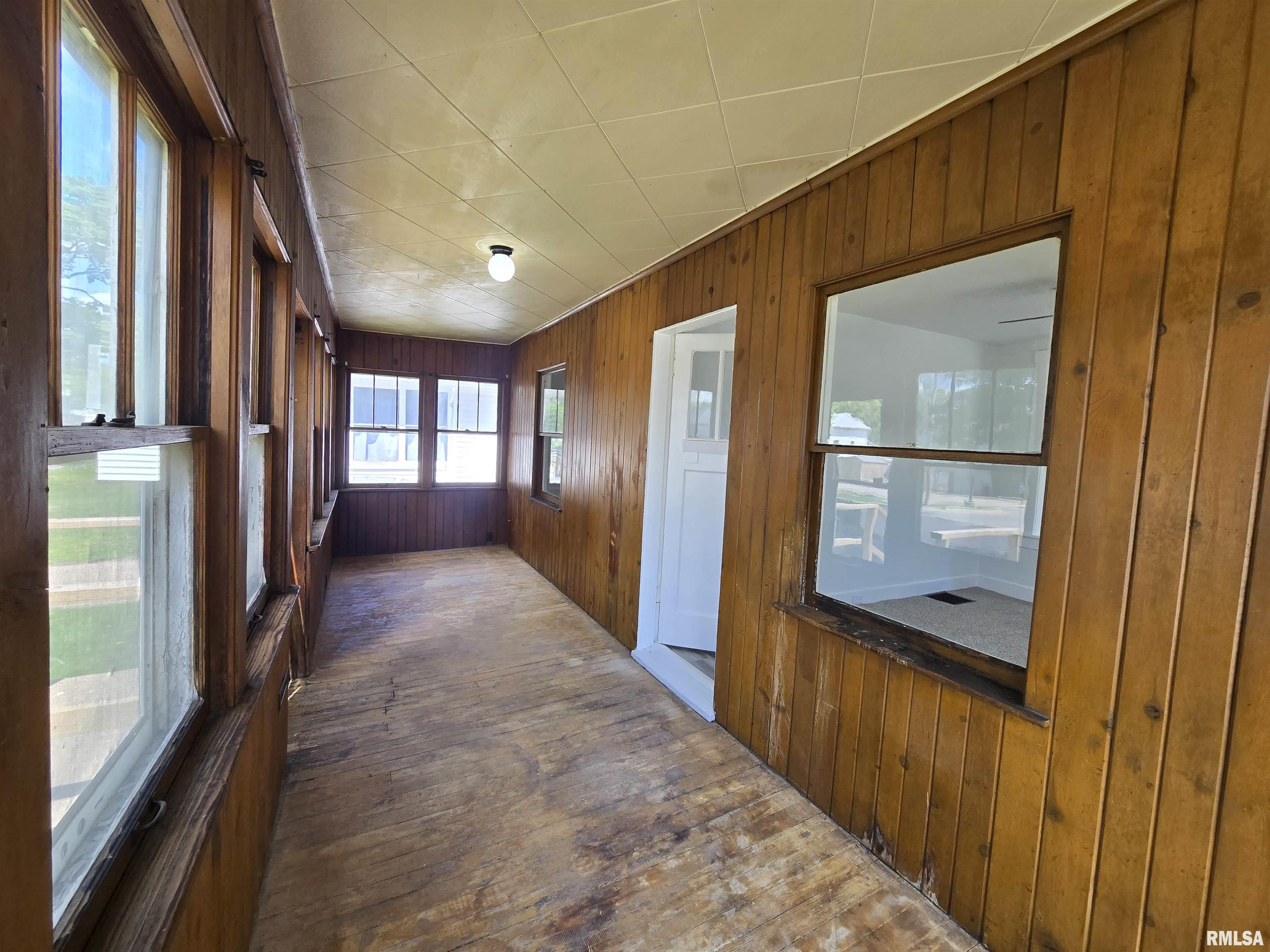 1230 Summer Street Pekin, IL 61554 - Photo 4 of 10