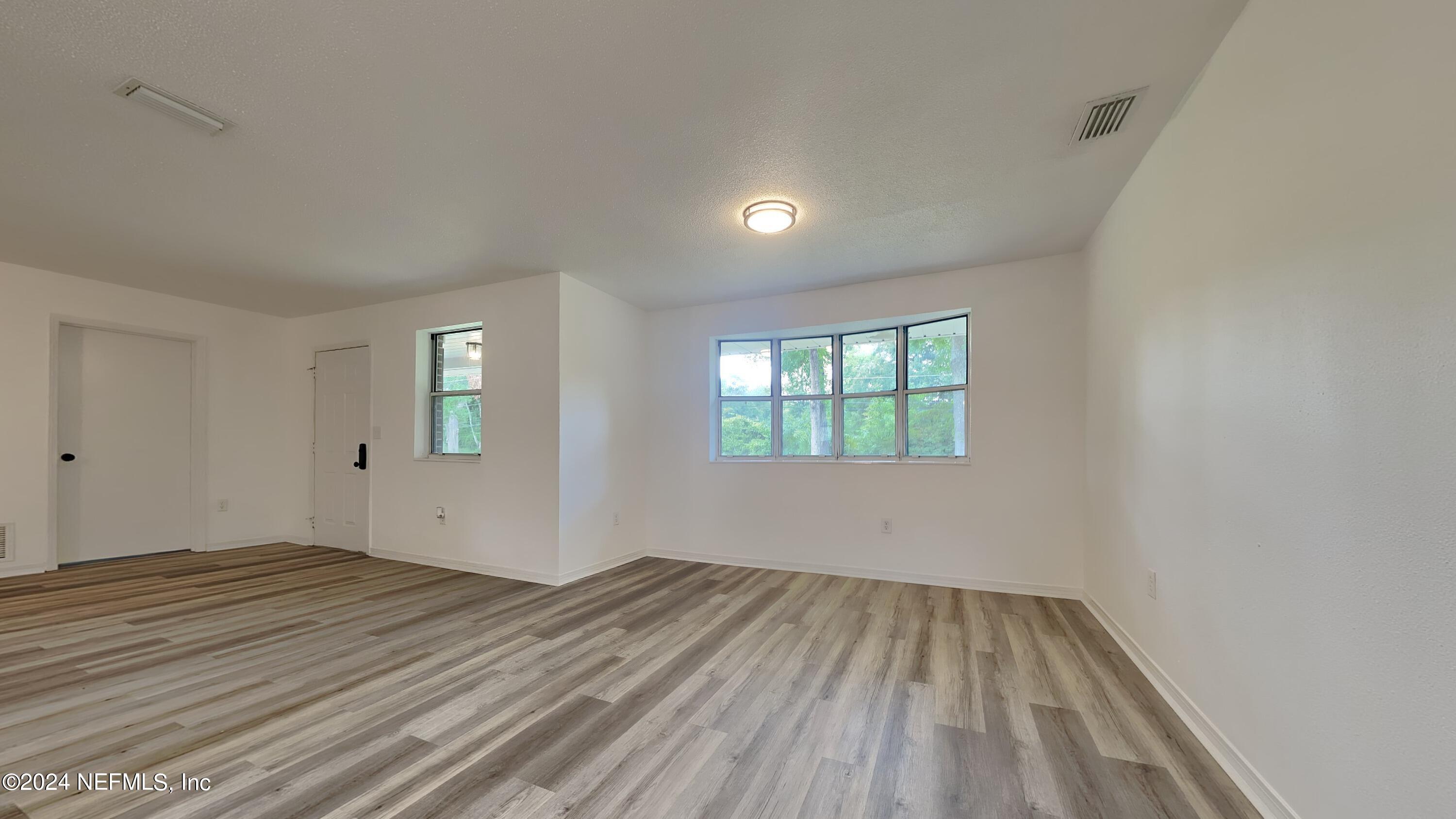 11127 Bridges Road Jacksonville, FL 32218 - Photo 2 of 15 3_Image_jBi3wz1e6m