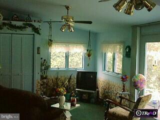 1038 Cardinal Road Audubon, PA 19403 - Photo 4 of 6 Gallery Image 4