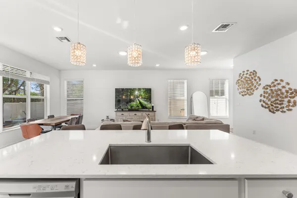 $570,000 | 4330 Lago Drive, Deerfield Beach, FL 33064