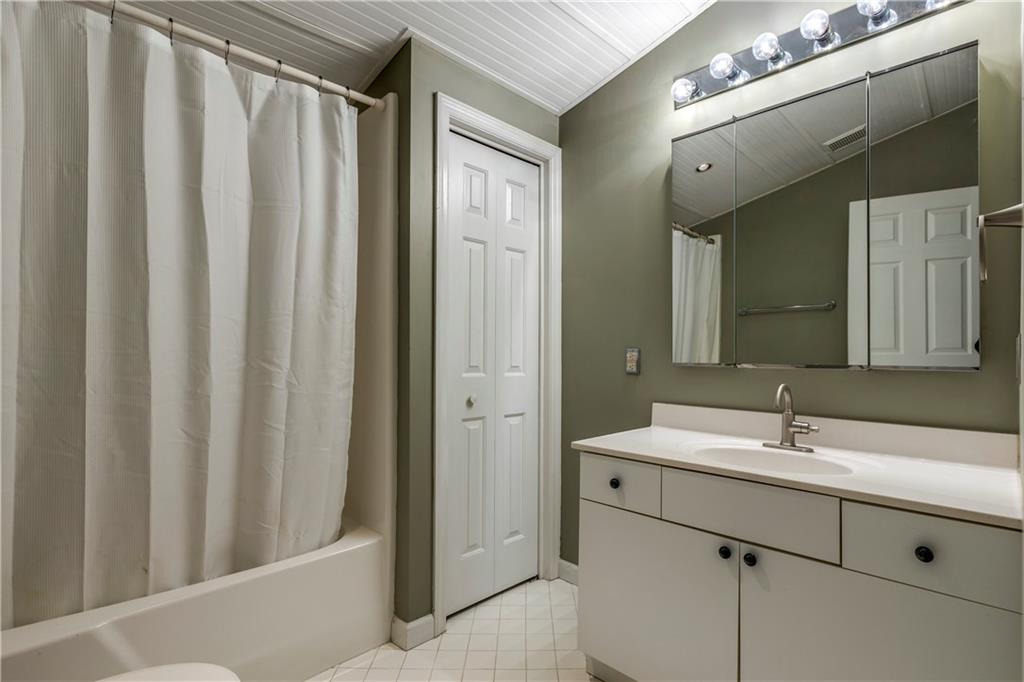 1010 Alpine Road Bridgeville, PA 15017 - Photo 23 of 25 Gallery Image 23