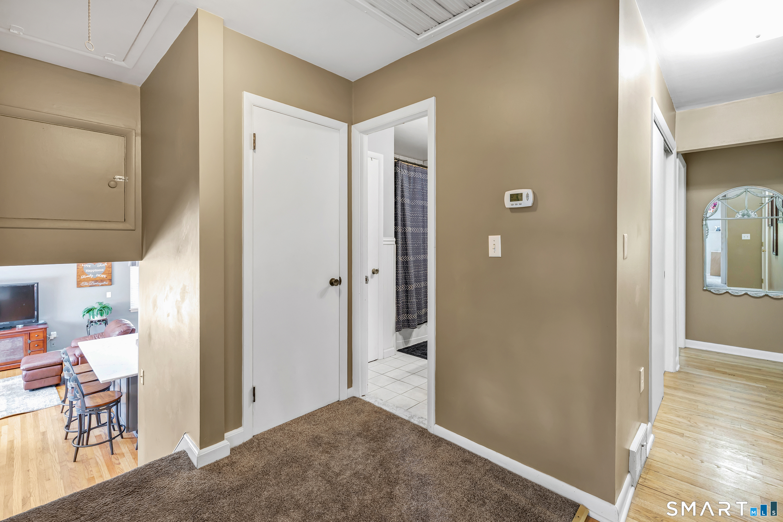 109 Sterling Road Trumbull, CT 06611 - Photo 17 of 40