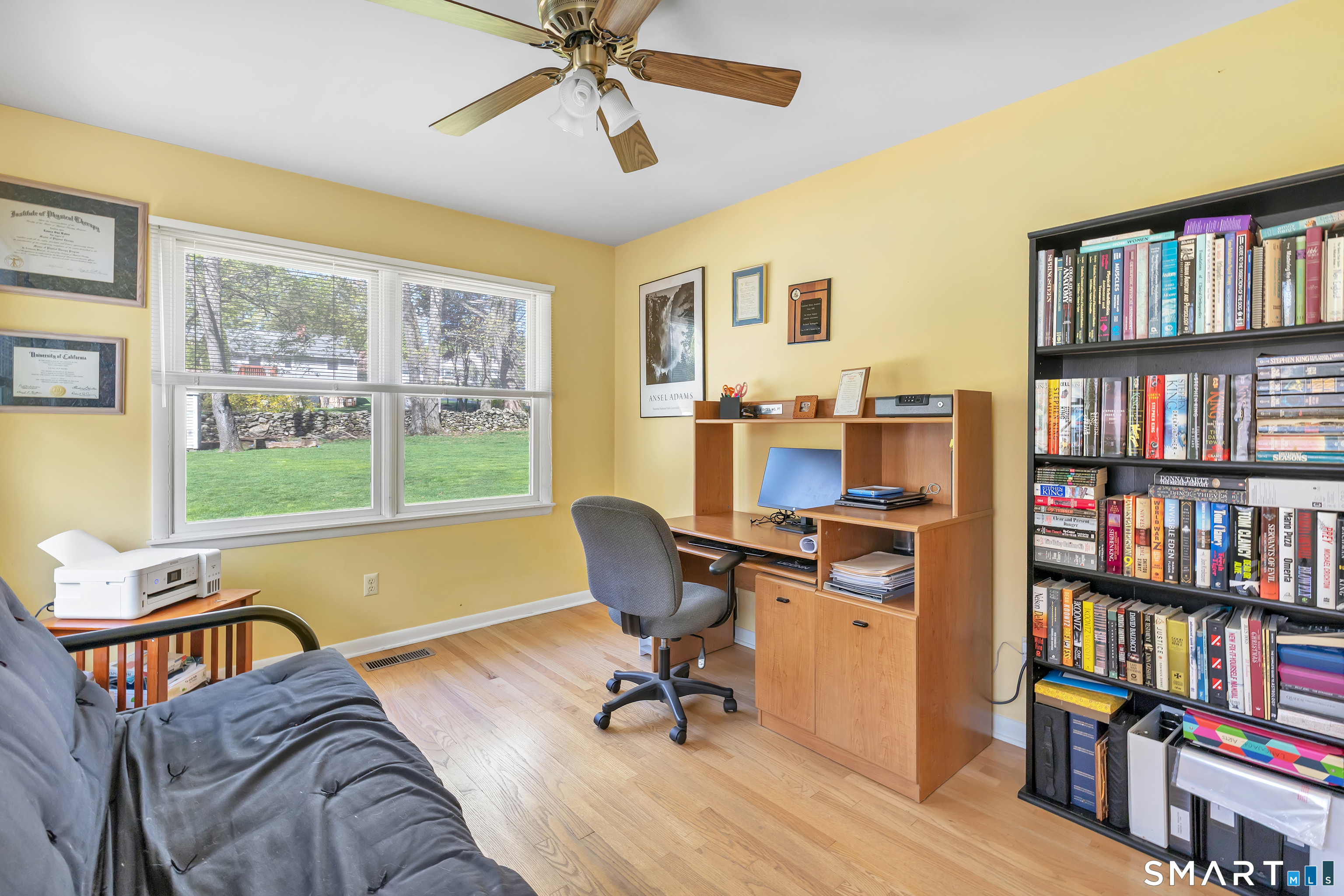 109 Sterling Road Trumbull, CT 06611 - Photo 25 of 40