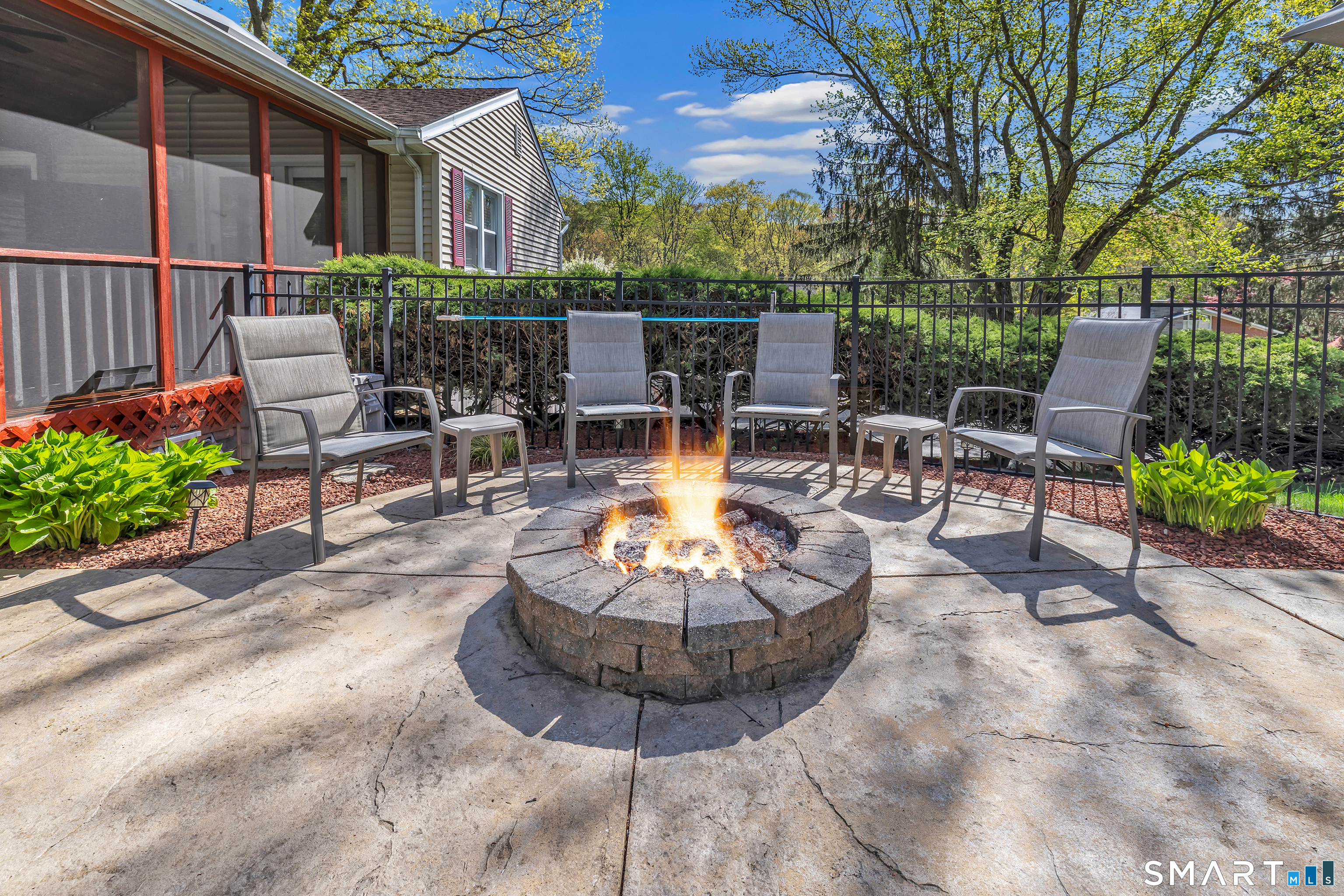 109 Sterling Road Trumbull, CT 06611 - Photo 37 of 40