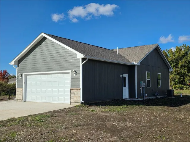 $236,000 | 512 Pearl Avenue, Independence, KS 67301
