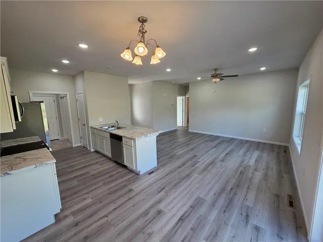 $236,000 | 512 Pearl Avenue, Independence, KS 67301