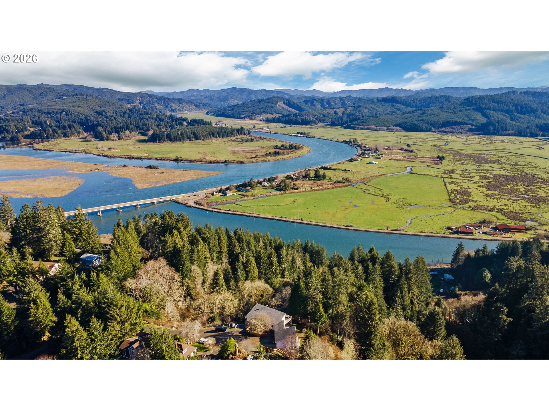 770 18th Avenue Coos Bay, OR 97420 - Photo 48 of 48 a view of an ocean and a beach