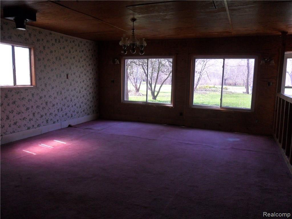 22001 Bell Road New Boston, MI 48164 - Photo 4 of 11