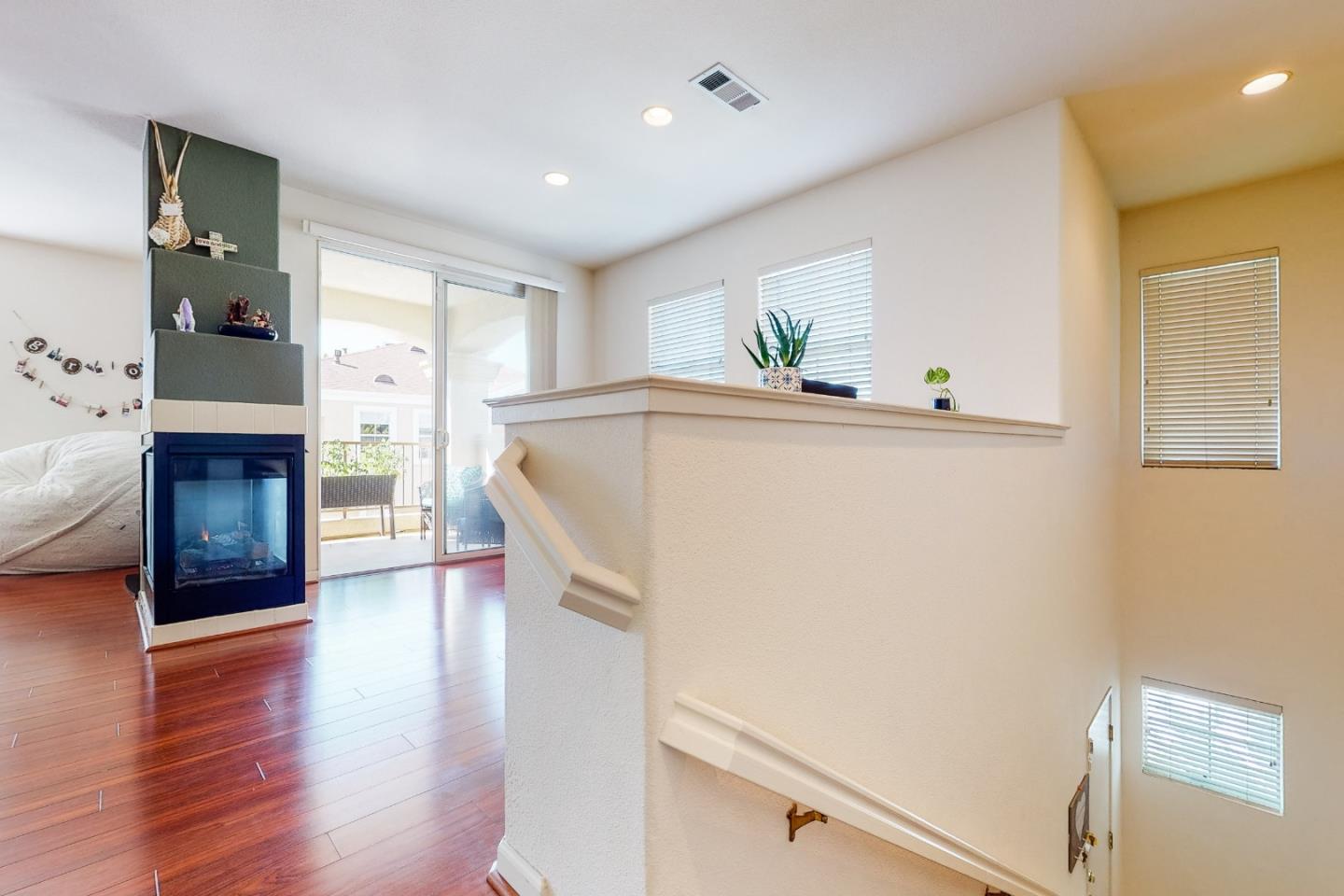 830 Basking Lane San Jose, CA 95138 - Photo 4 of 28