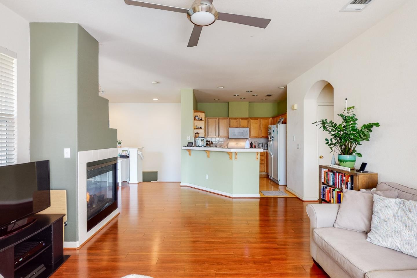 830 Basking Lane San Jose, CA 95138 - Photo 9 of 28