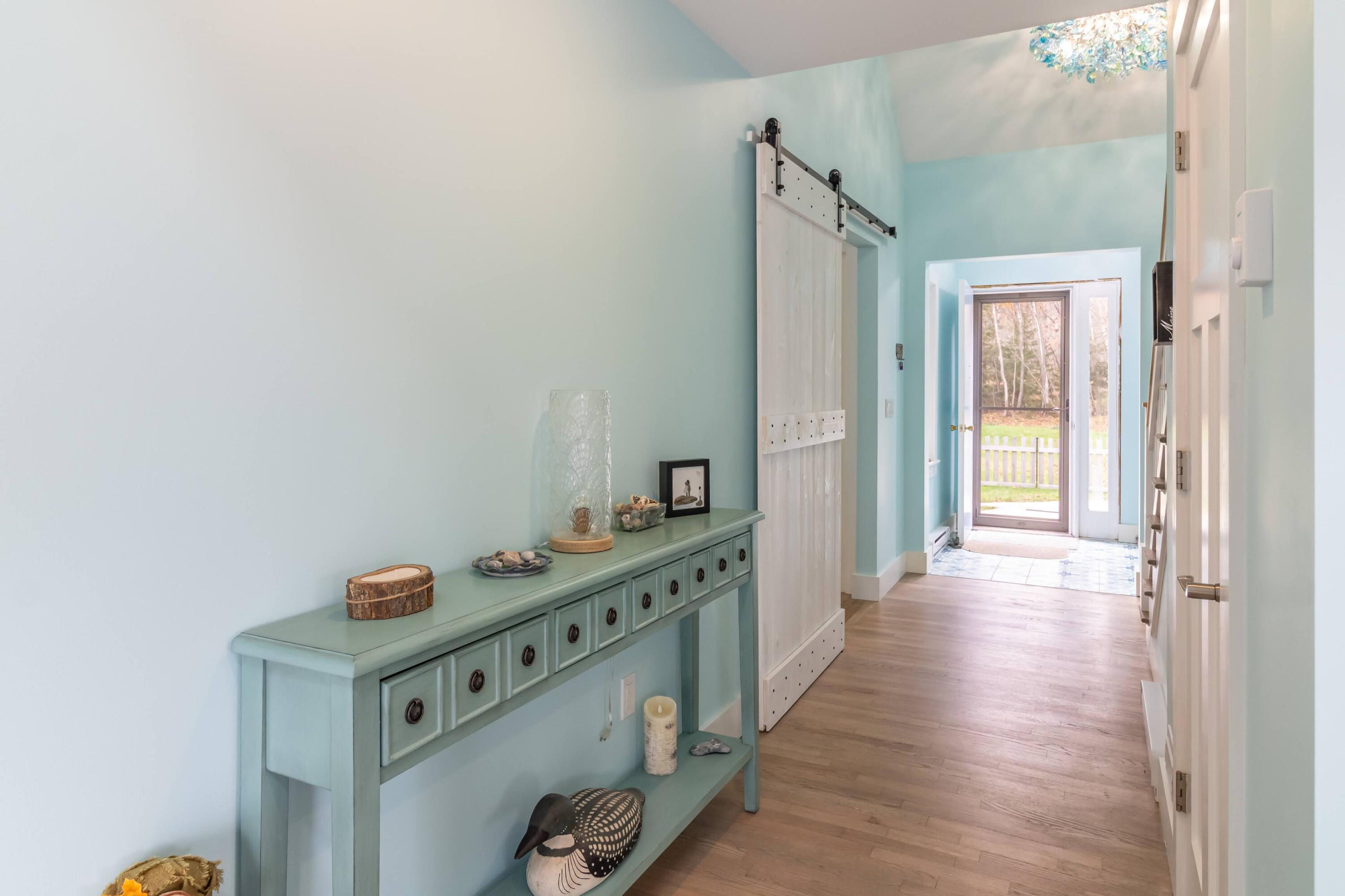 41 Leighton Circle Steuben, ME 04680 - Photo 14 of 74 Foyer