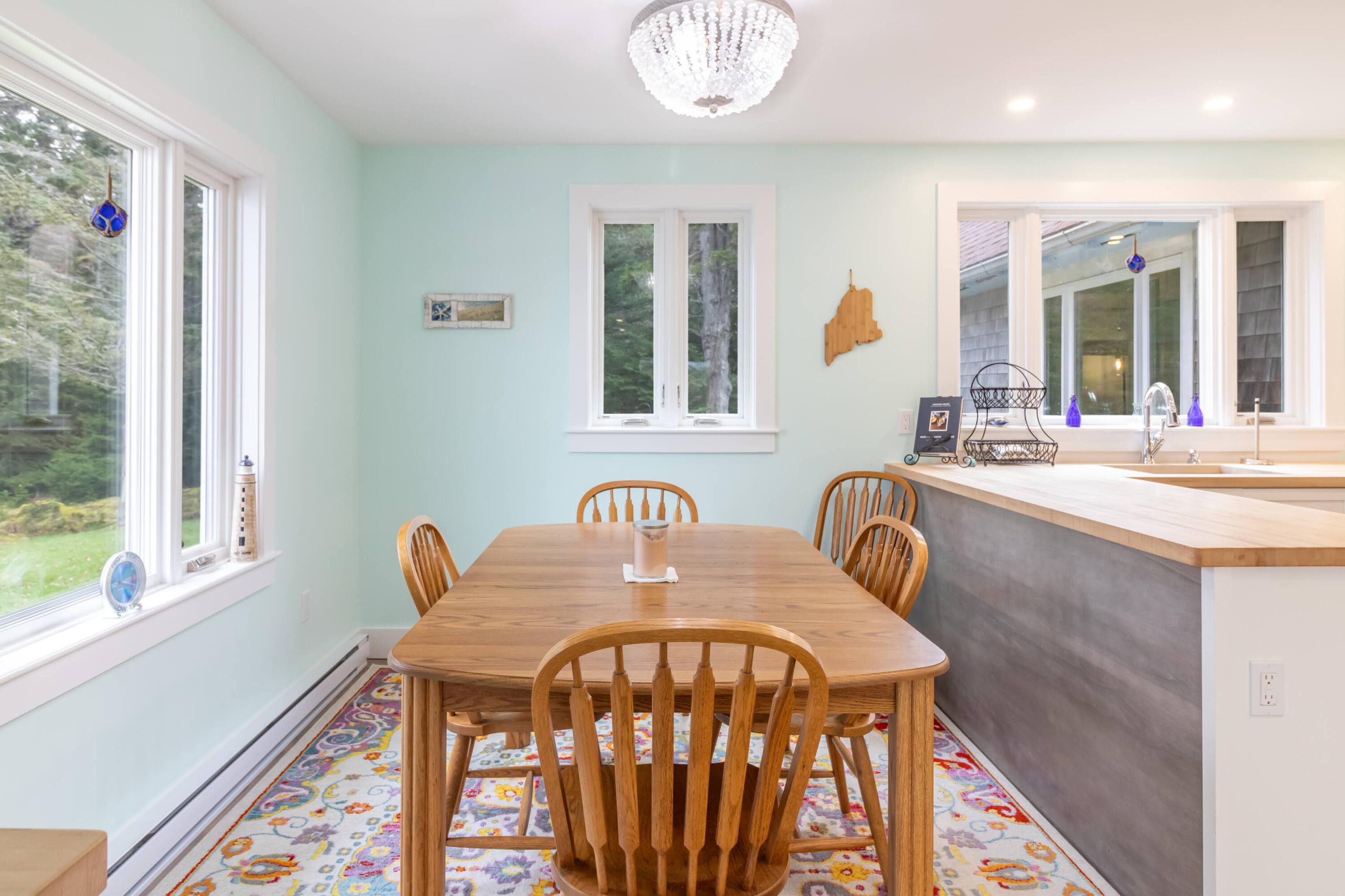 41 Leighton Circle Steuben, ME 04680 - Photo 16 of 74 Dining area