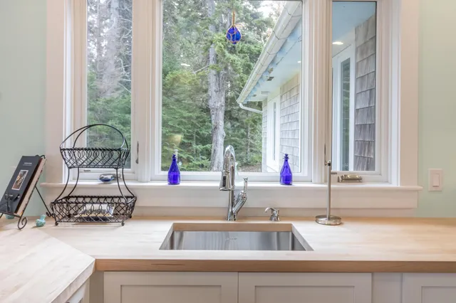 $897,630 | 41 Leighton Circle, Steuben, ME 04680