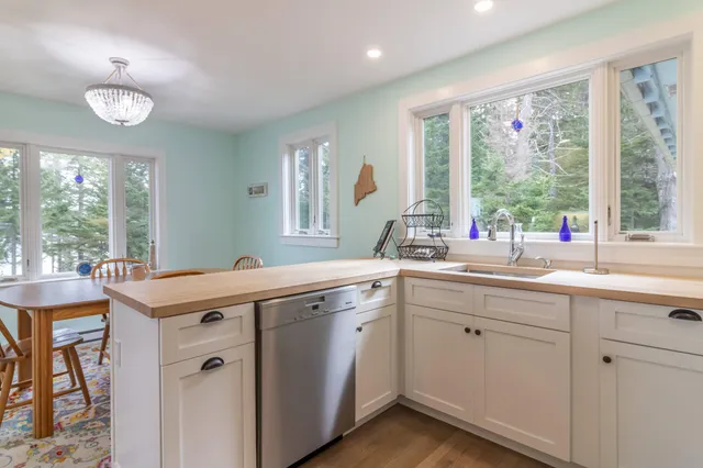 $897,630 | 41 Leighton Circle, Steuben, ME 04680