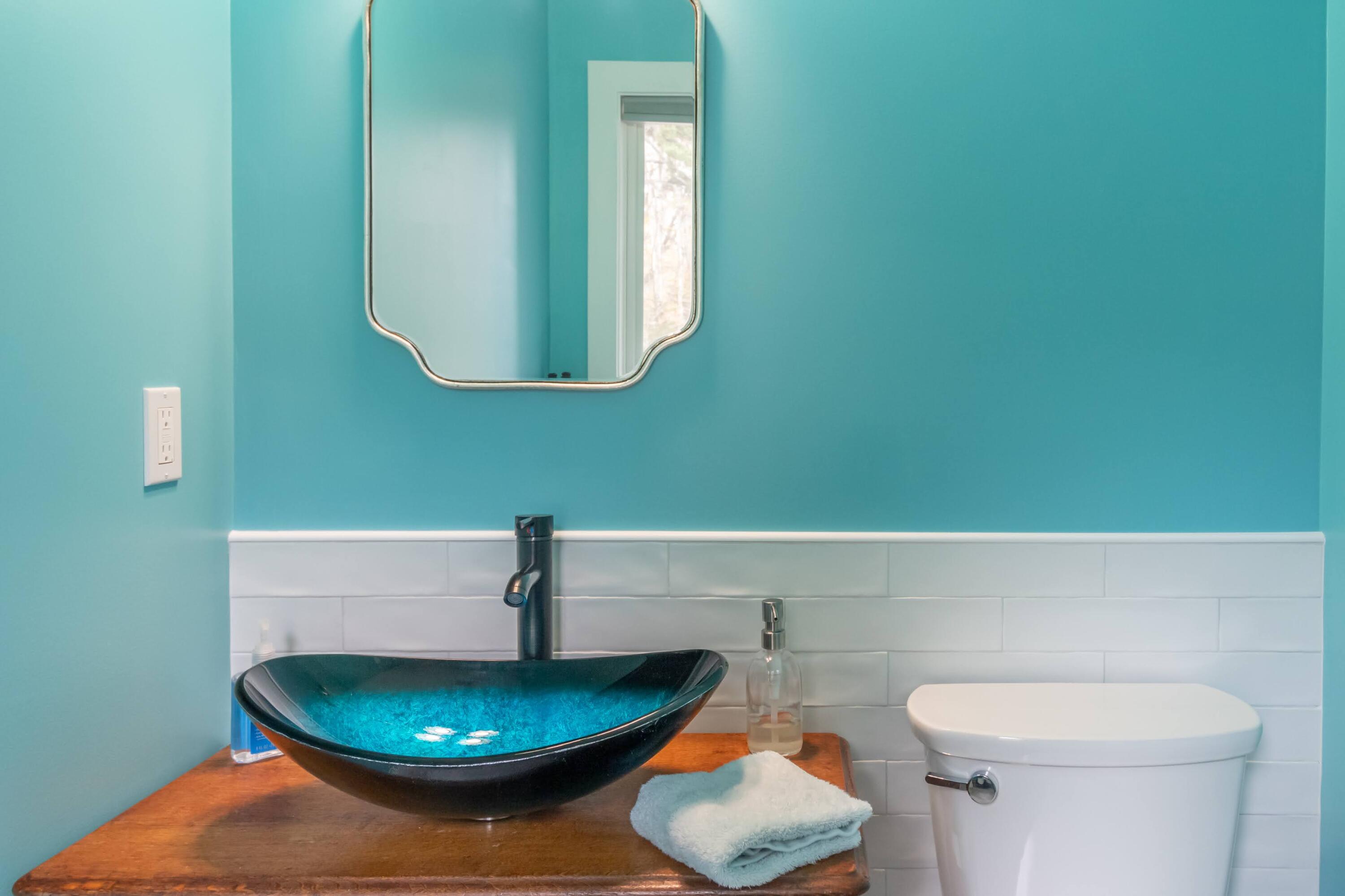 41 Leighton Circle Steuben, ME 04680 - Photo 49 of 74 First floor bath