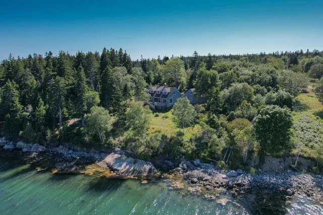 $897,630 | 41 Leighton Circle, Steuben, ME 04680