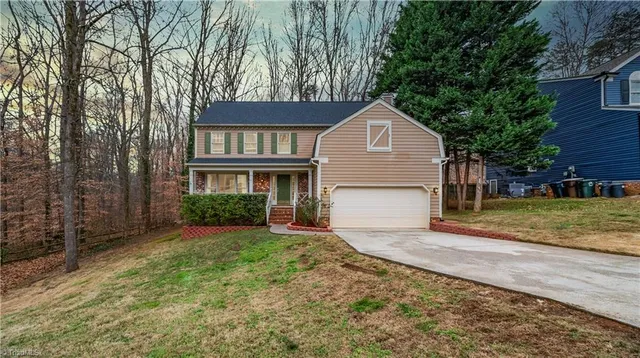 $389,000 | 6 Spring Oak Court, Greensboro, NC 27410