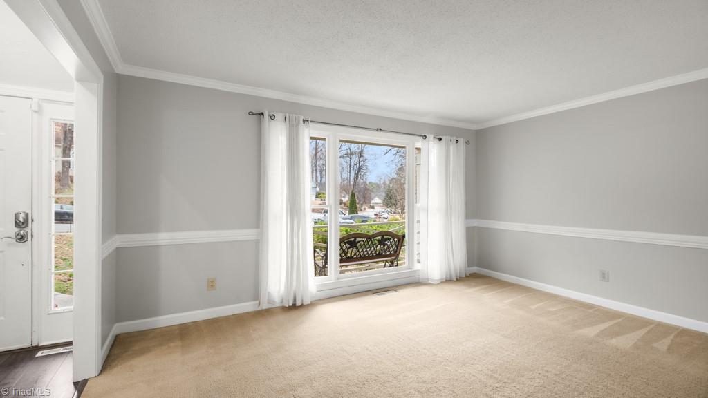 6 Spring Oak Court Greensboro, NC 27410 - Photo 9 of 50