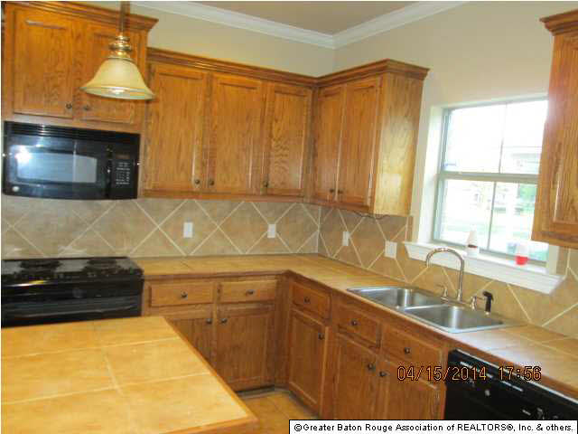 33750 Clinton Allen Road Denham Springs, LA 70706 - Photo 3 of 10 Gallery Image 3
