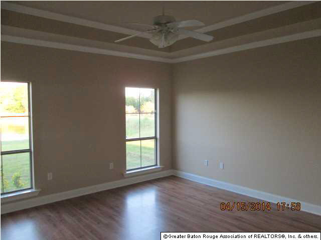 33750 Clinton Allen Road Denham Springs, LA 70706 - Photo 4 of 10 Gallery Image 4