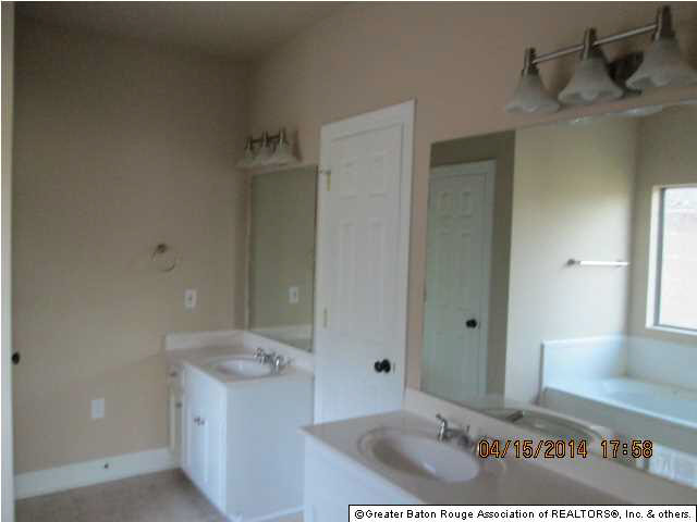 33750 Clinton Allen Road Denham Springs, LA 70706 - Photo 6 of 10 Gallery Image 6