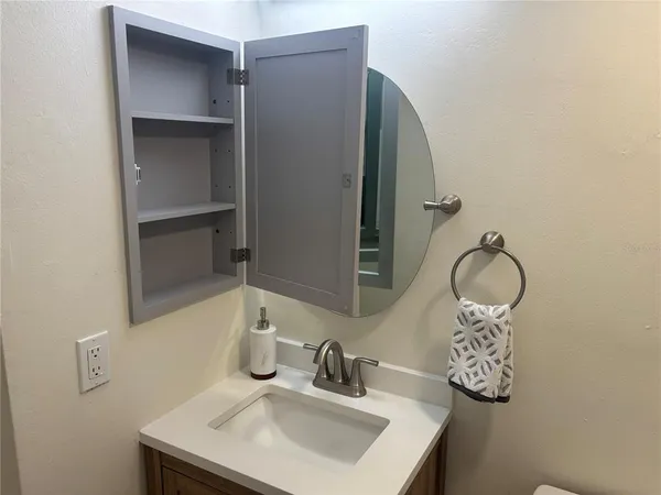 $1,600 | 1219 East Mohawk Avenue, Unit A, Tampa, FL 33604