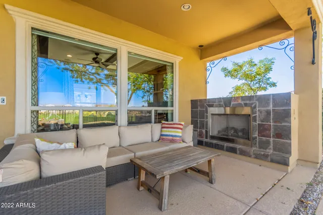 $5,500 | 628 East Peach Tree Street, San Tan Valley, AZ 85140