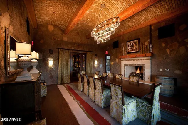 $5,500 | 628 East Peach Tree Street, San Tan Valley, AZ 85140