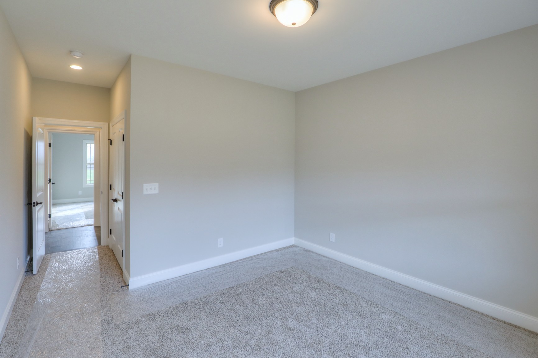 2351 Belotes Ferry Road Lebanon, TN 37087 - Photo 29 of 34 a view of empty room