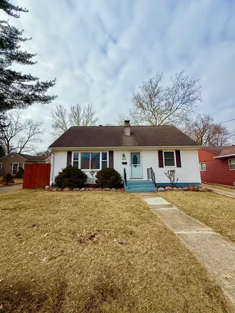 $1,450 | 723 Glendale Avenue, Rockford, IL 61108