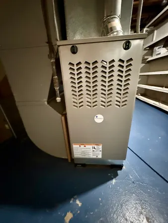 $1,450 | 723 Glendale Avenue, Rockford, IL 61108