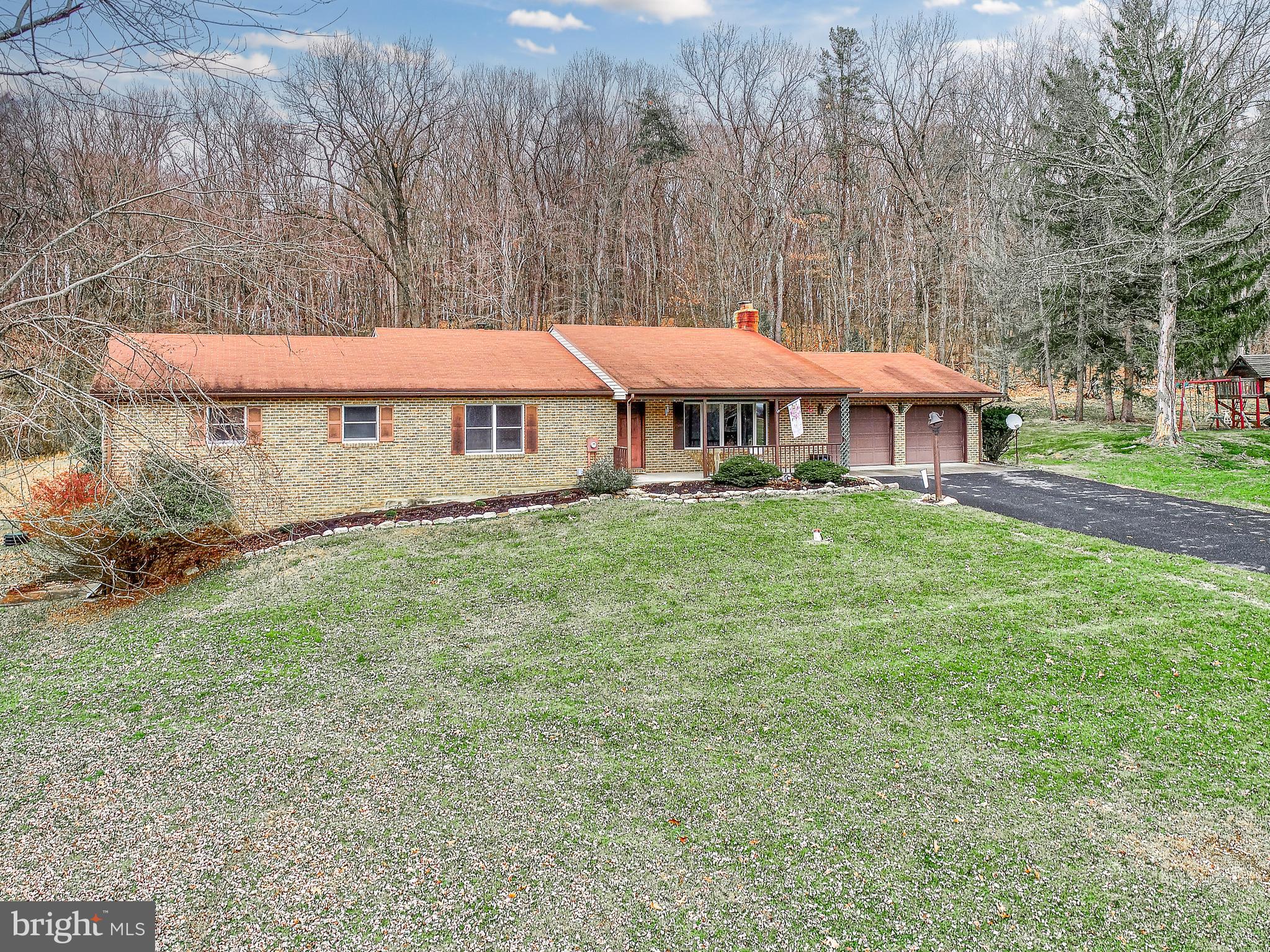 1095 Bower Road Shermans Dale, PA 17090 - Photo 4 of 36 Gallery Image 4