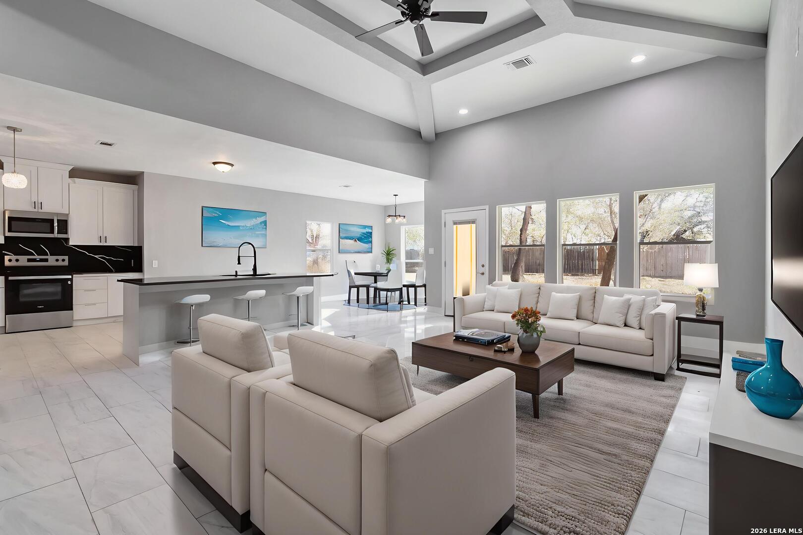 3938 New Mathis Road Elmendorf, TX 78112 - Photo 2 of 33 Gallery Image 2
