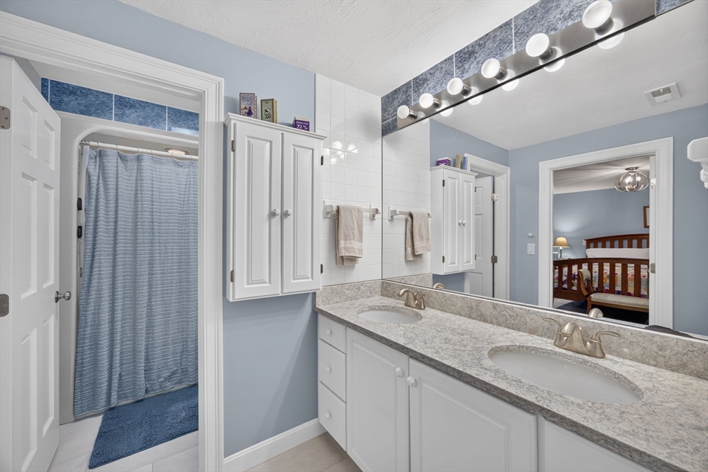 8 Elizabeth Circle, Unit 8 Mashpee, MA 02649 - Photo 17 of 34 Gallery Image 17