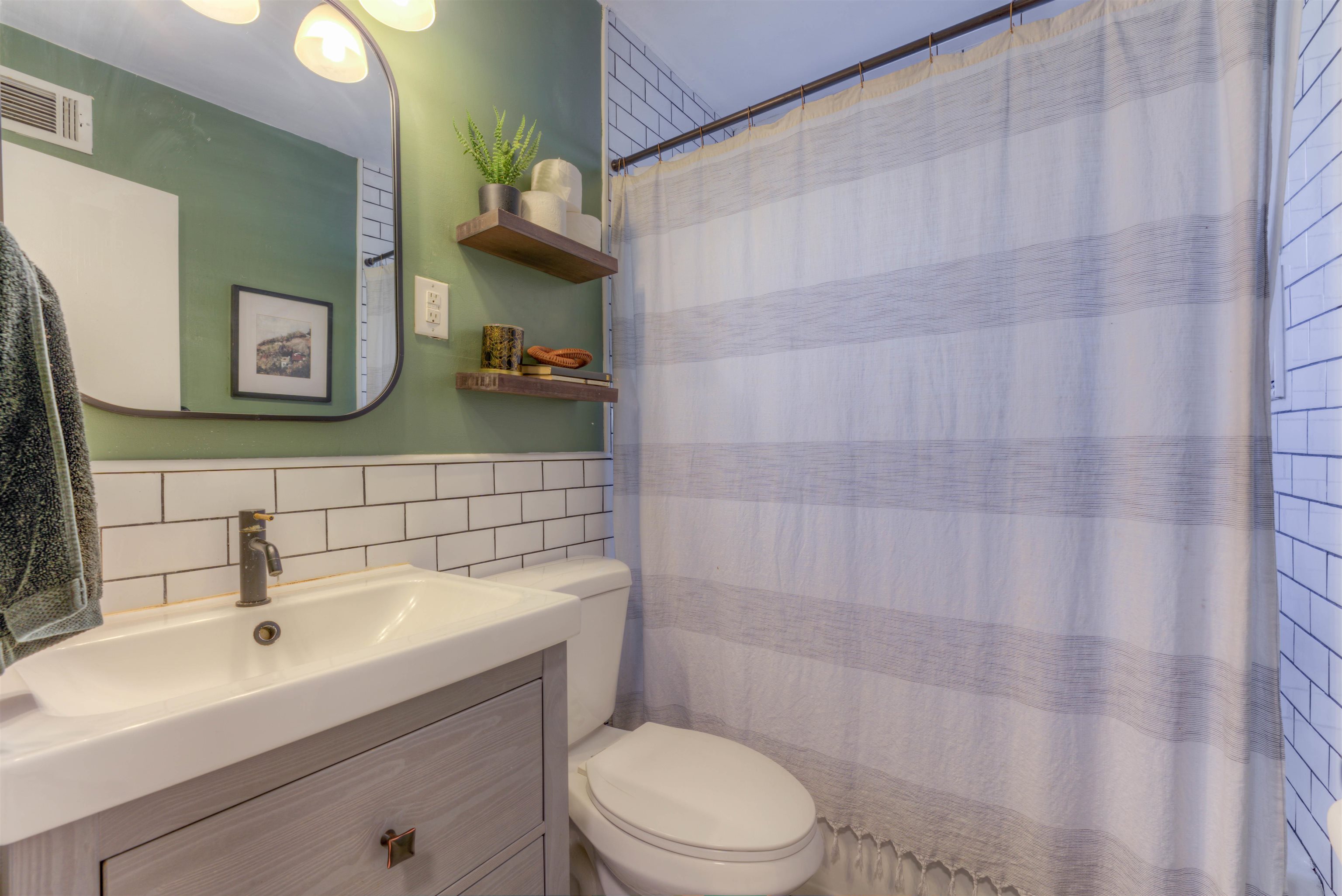 4938 Princeton Road Memphis, TN 38117 - Photo 17 of 36