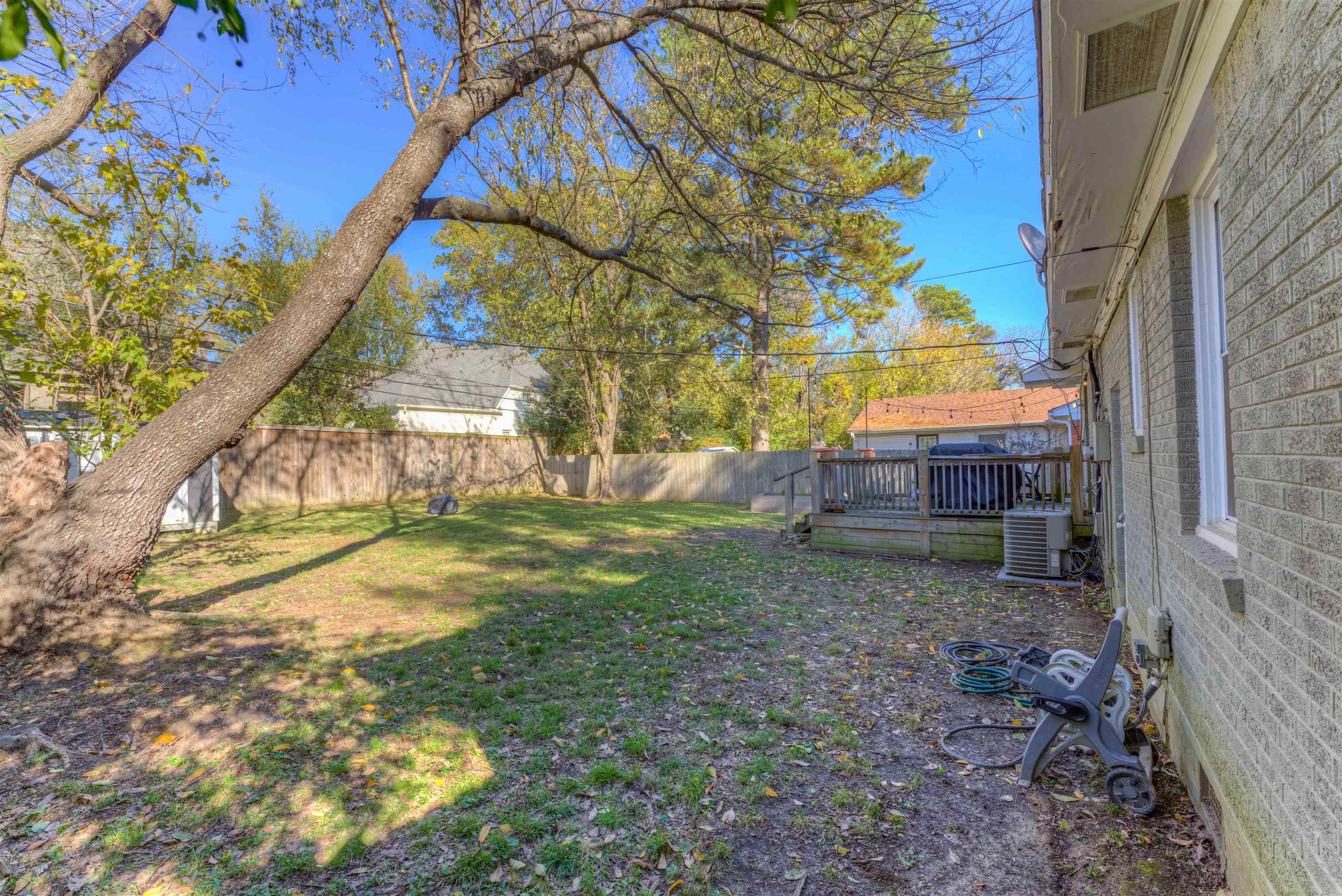 4938 Princeton Road Memphis, TN 38117 - Photo 23 of 36