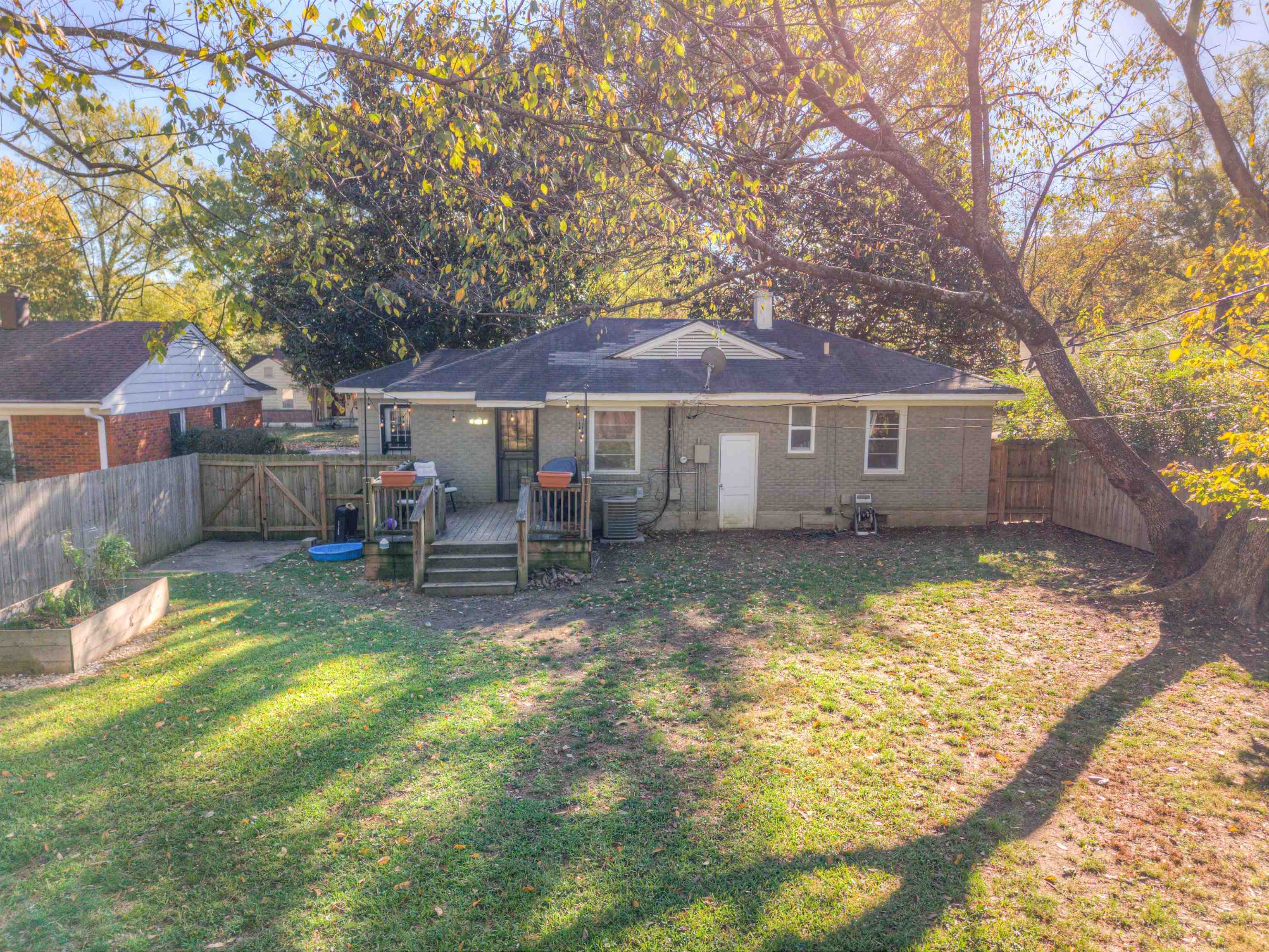 4938 Princeton Road Memphis, TN 38117 - Photo 24 of 36