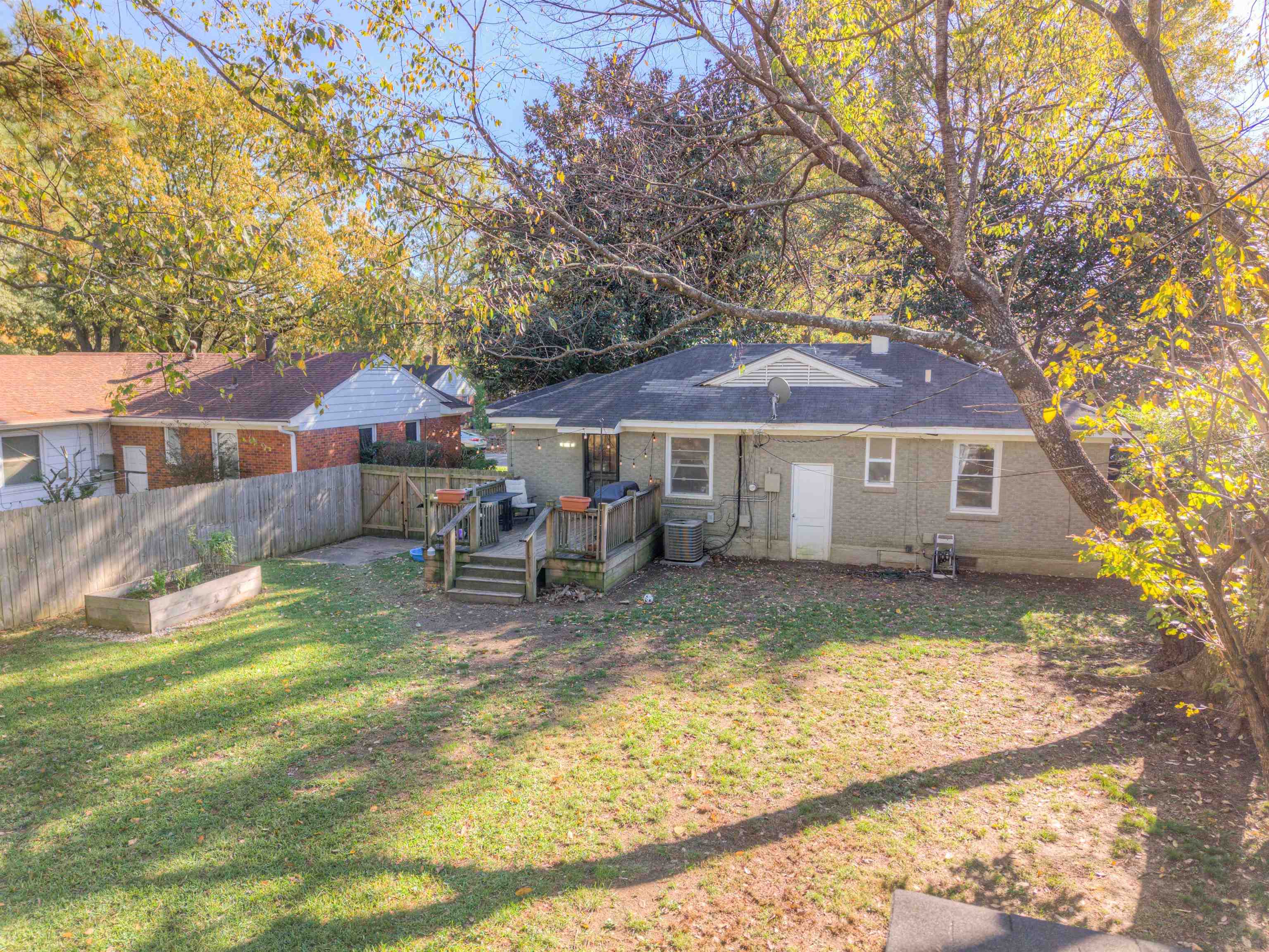 4938 Princeton Road Memphis, TN 38117 - Photo 25 of 36