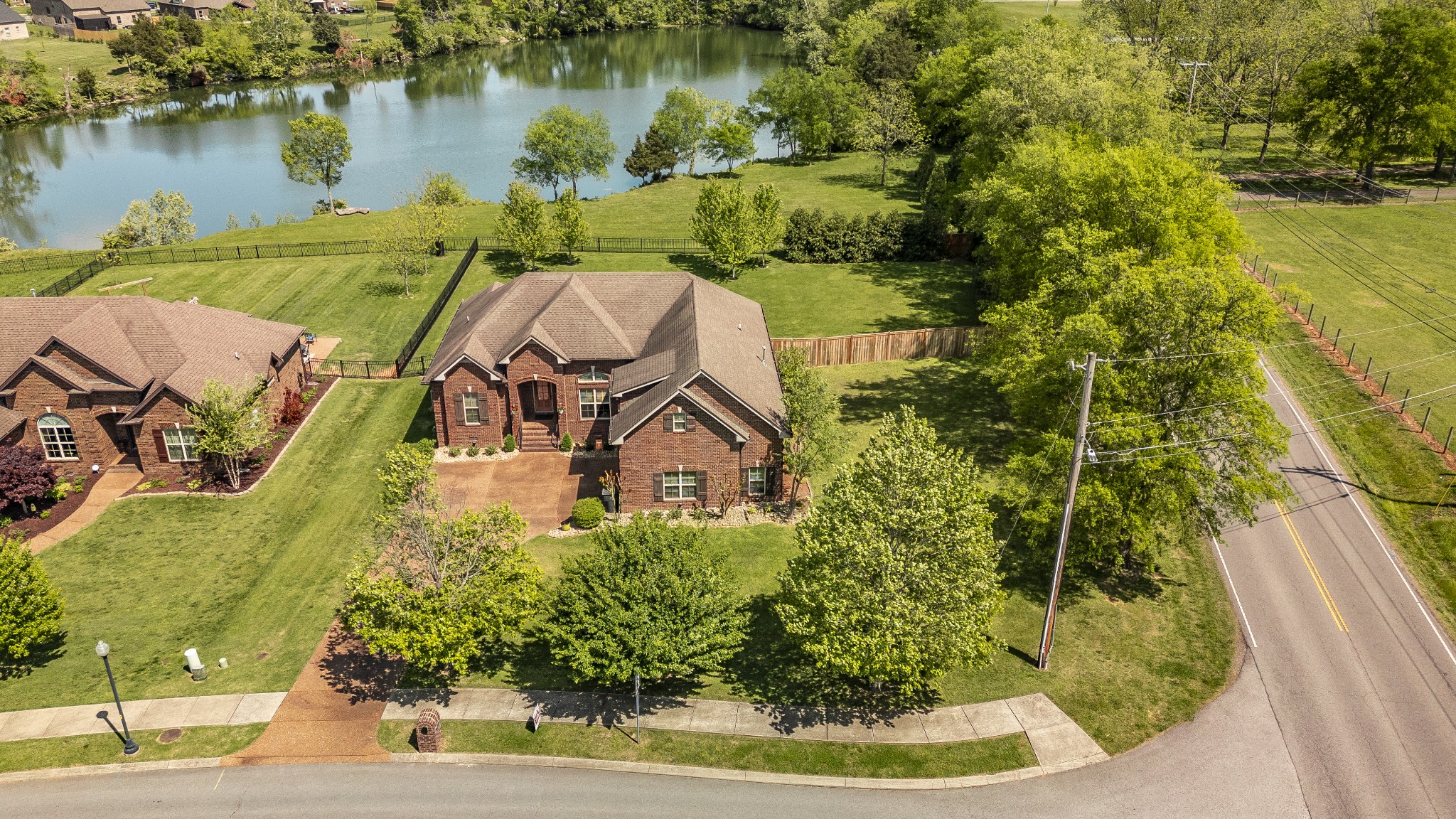 1247 Livingston Road Gallatin, TN 37066 - Photo 1 of 30 Gallery Image 1