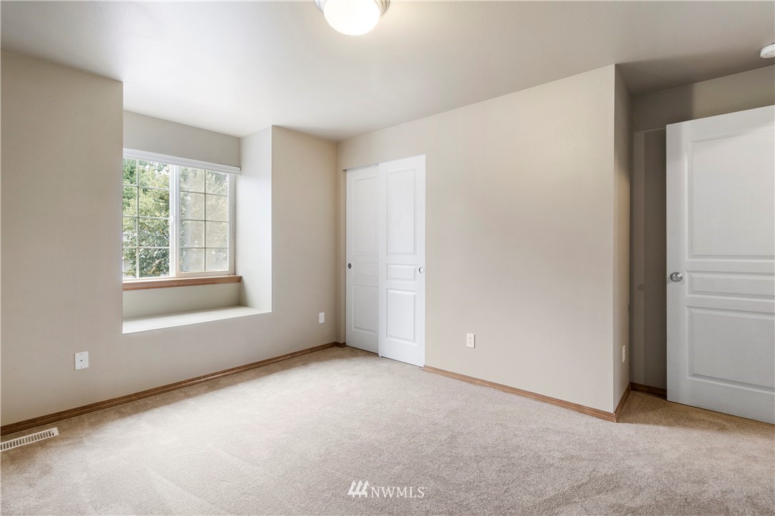 5519 55th Loop Southeast Olympia, WA 98513 - Photo 18 of 25