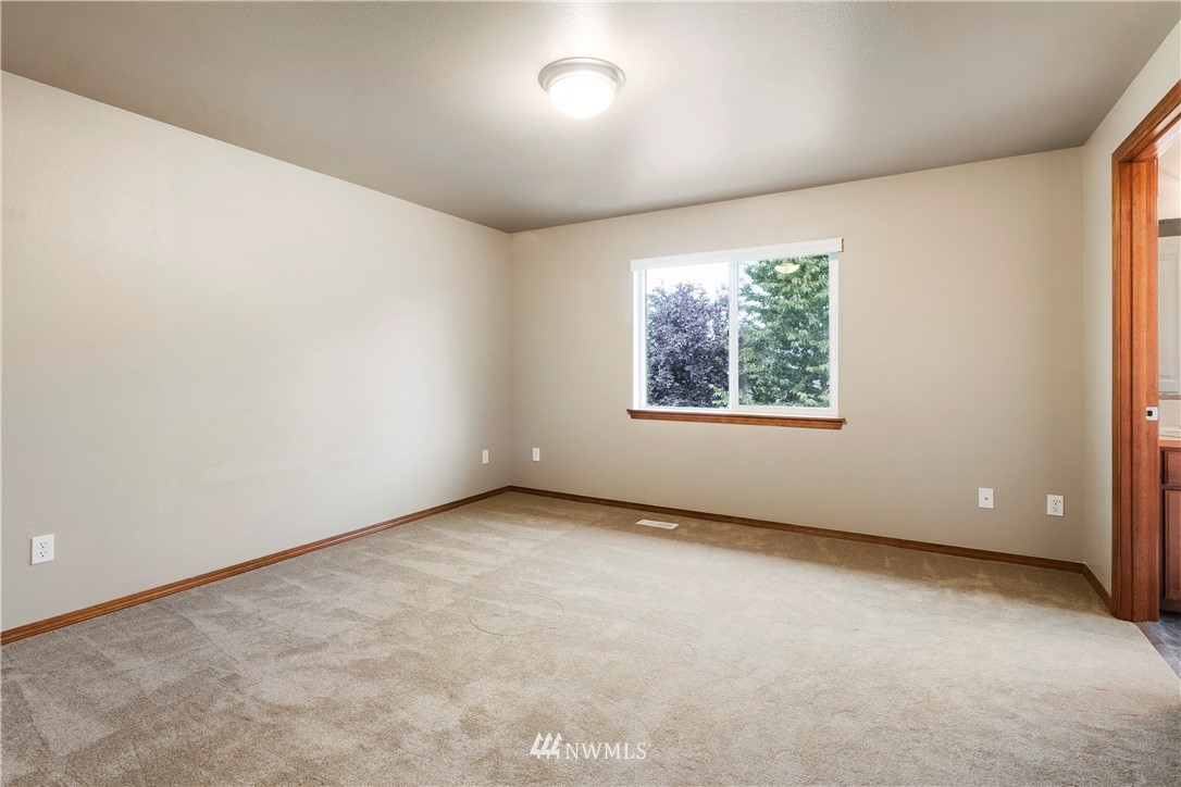 5519 55th Loop Southeast Olympia, WA 98513 - Photo 19 of 25