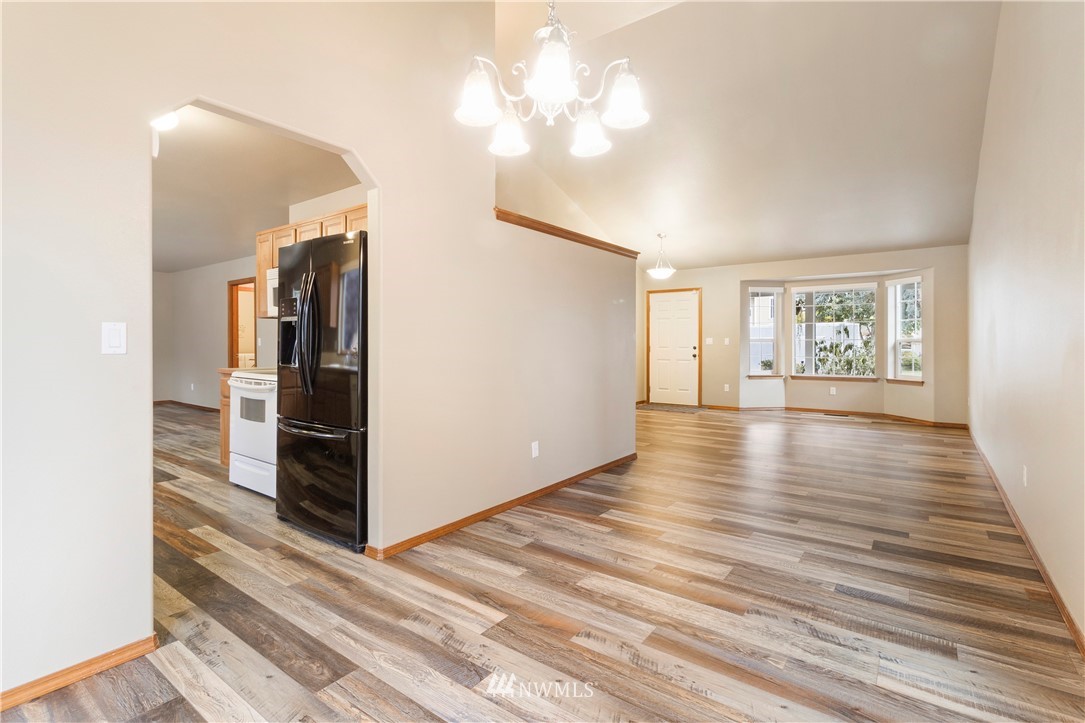 5519 55th Loop Southeast Olympia, WA 98513 - Photo 6 of 25