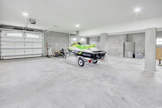 $1,299,000 | 125 Oak Bay Drive, Georgetown, SC 29440