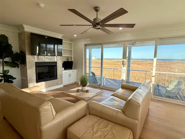 $1,299,000 | 125 Oak Bay Drive, Georgetown, SC 29440