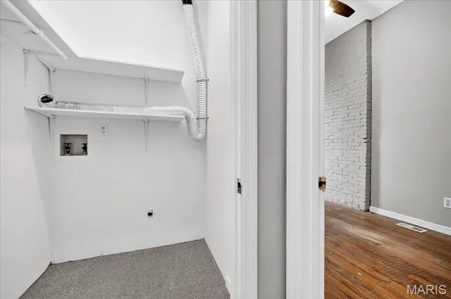 $499,900 | 2350-2352 South 10th Street, St. Louis, MO 63104