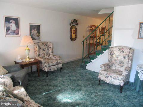 7858 Rockbourne Road Dundalk, MD 21222 - Photo 11 of 24 Living Room