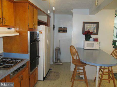 7858 Rockbourne Road Dundalk, MD 21222 - Photo 3 of 24 Kitchen